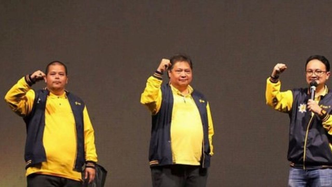 Pecah! Malam Puncak HUT RI ke-77 DPP AMPI: Airlangga Hartarto dan Jerry Sambuaga Satukan Semangat Pemud