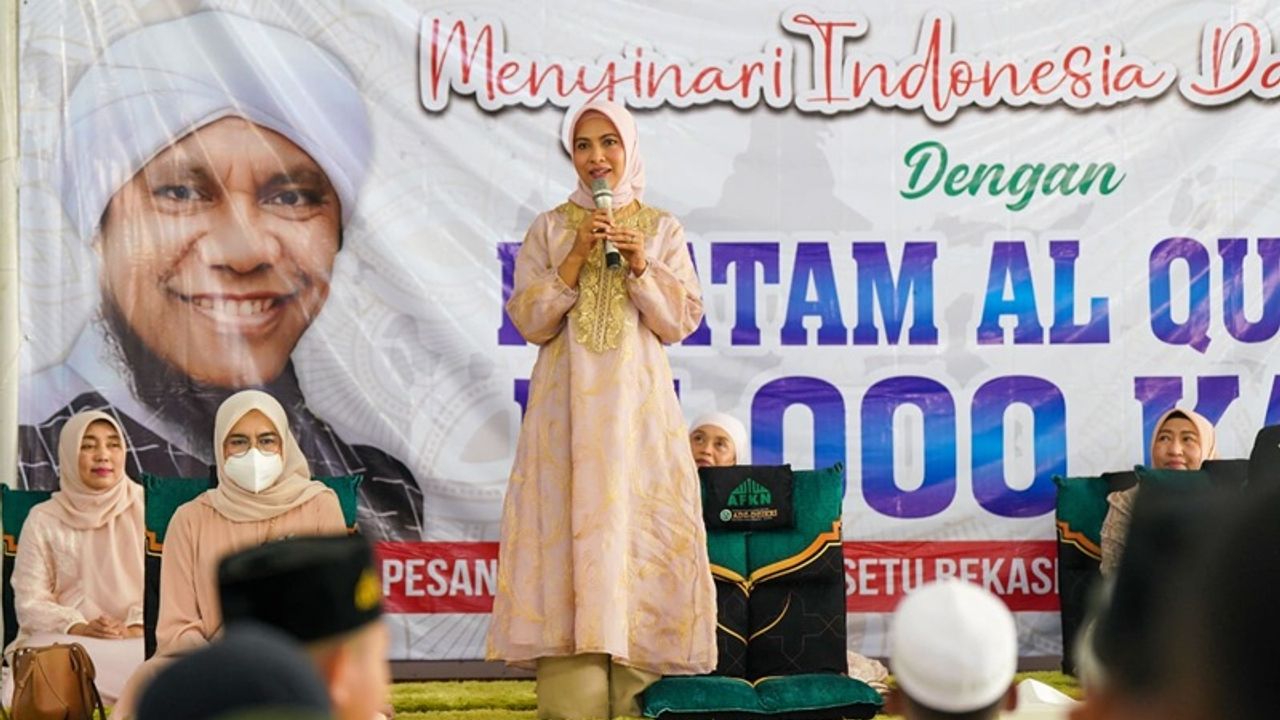 DWP Kementerian ESDM Santuni Santri di Bekasi, Sri Suparni Bahlil: Ramadan Momentum Perkuat Kepedulian Sosial